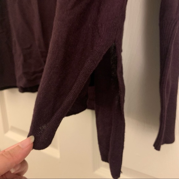 Eggplant purple Old Navy light tunic sweater - Picture 3 of 6
